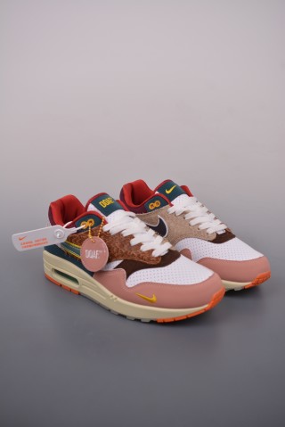 Nike Division Street Air Max 1 'Oregon Ducks' view 1