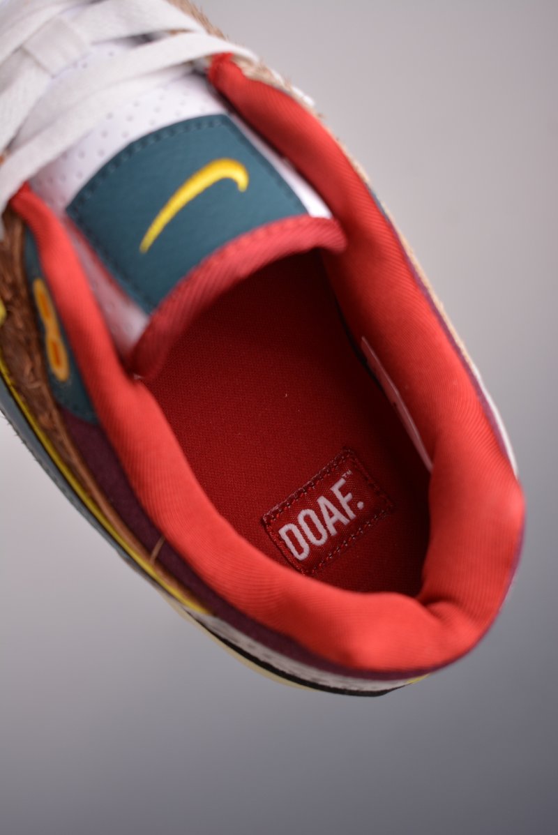 Nike Division Street Air Max 1 'Oregon Ducks' view