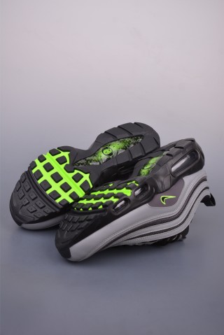 Nike Division Street Air Max 95/97 view 3