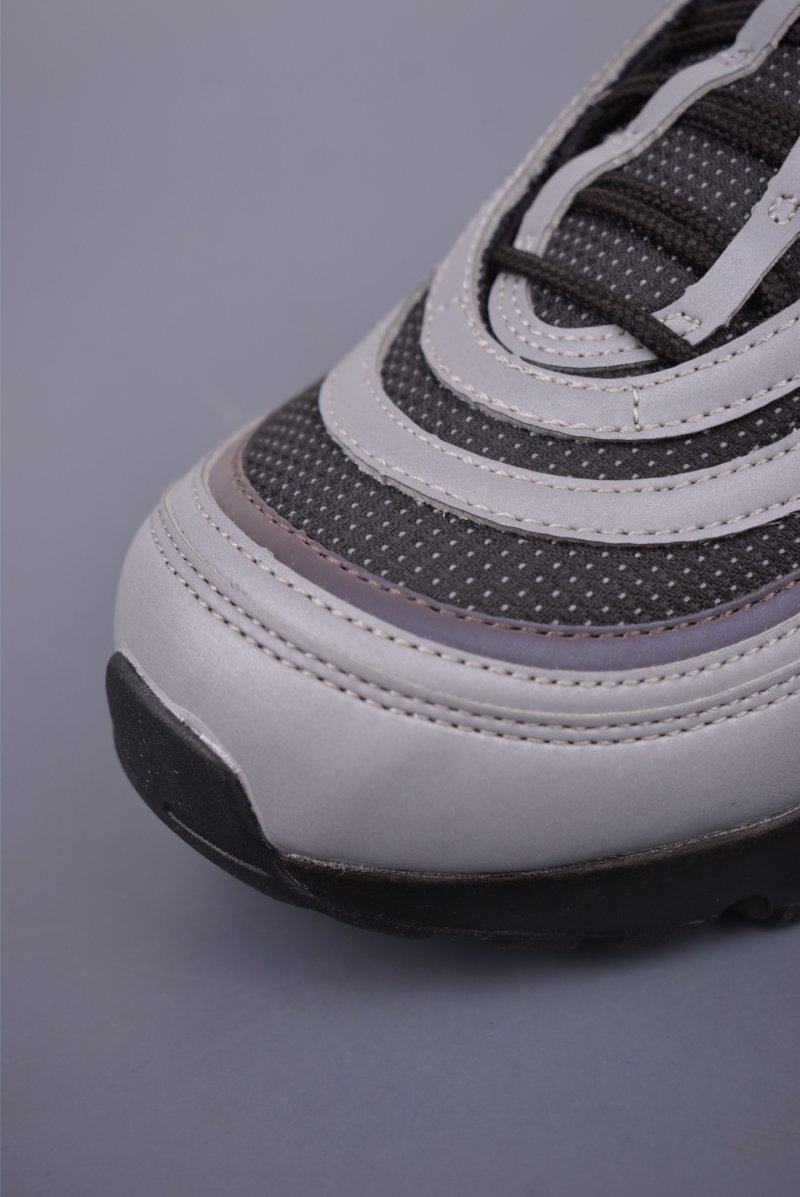 Nike Division Street Air Max 95/97 view