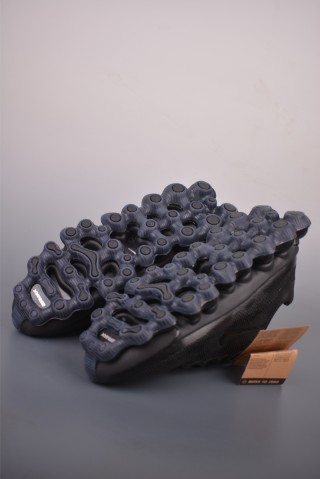 Nike Air Liquid Max view 3