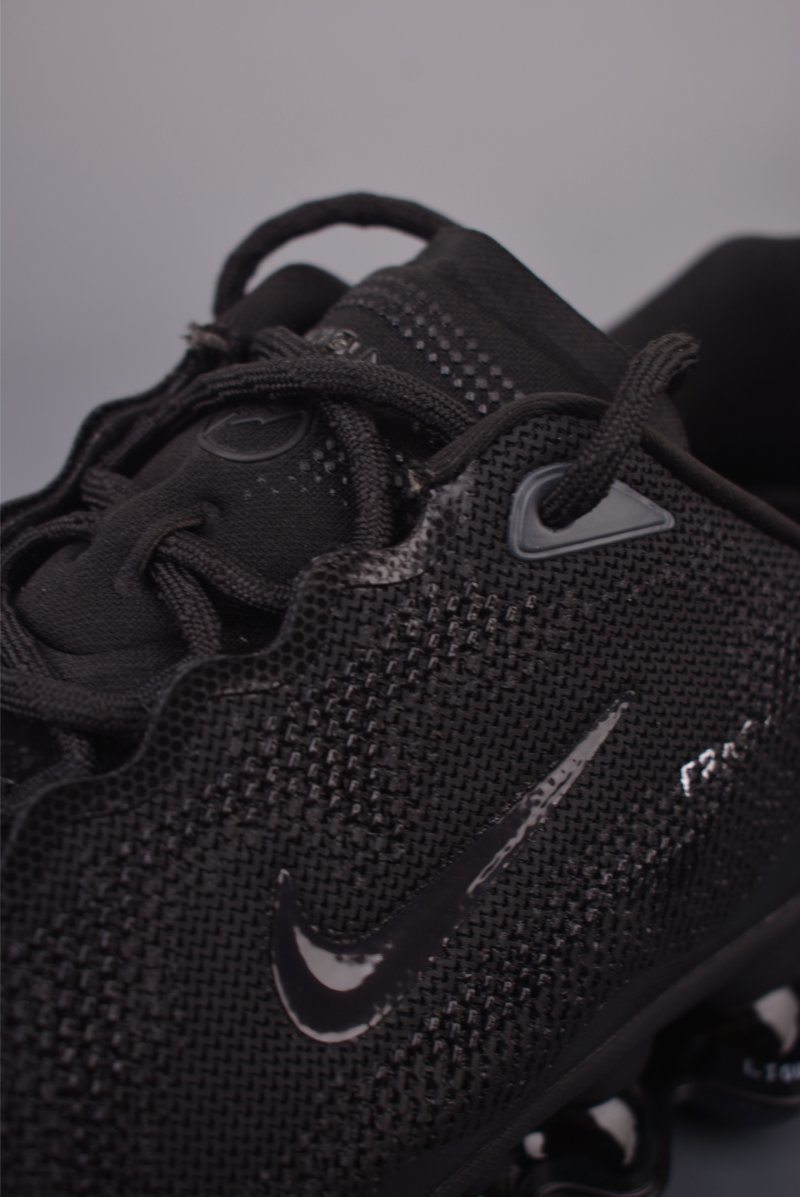 Nike Air Liquid Max view