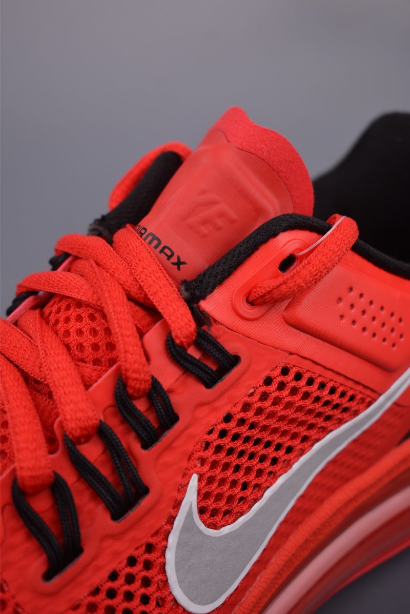 Nike Air Max 2013 view
