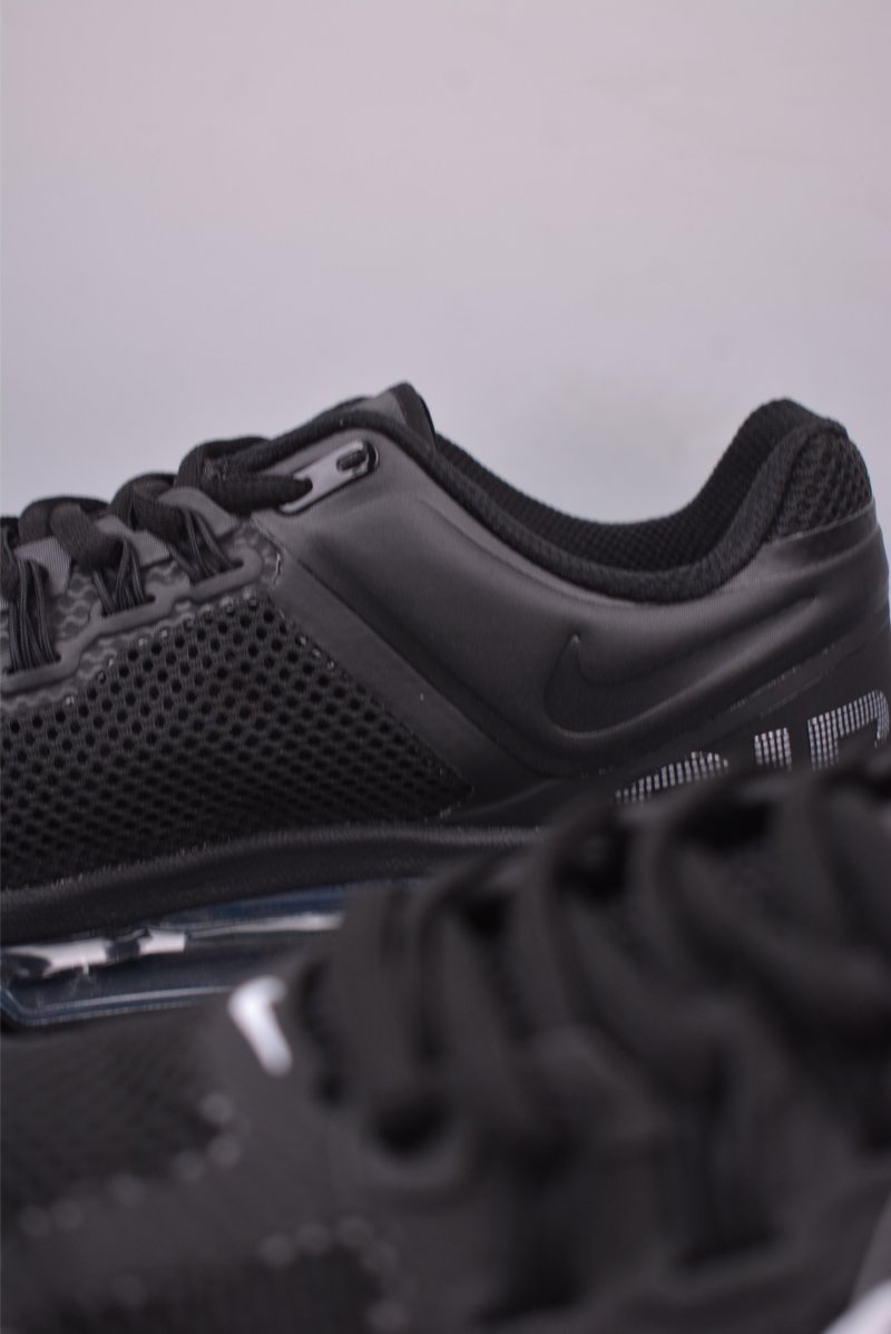 Nike Air Max 2013 view
