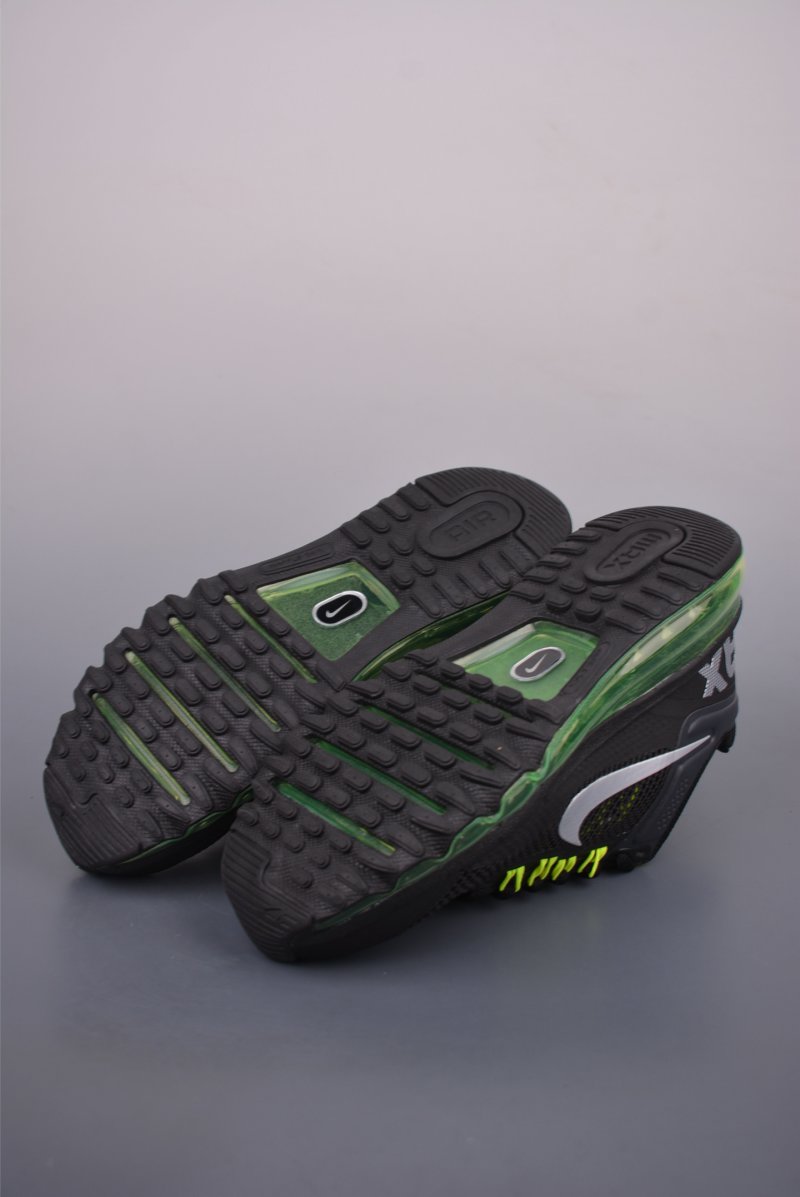 Nike Air Max 2013 view