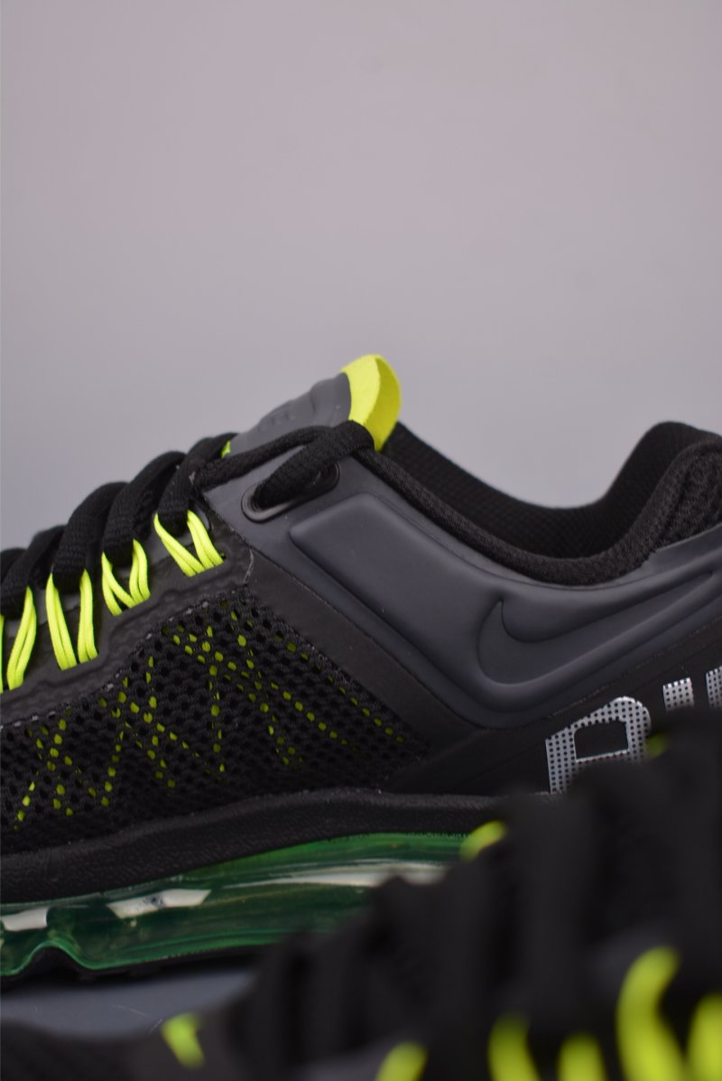 Nike Air Max 2013 view