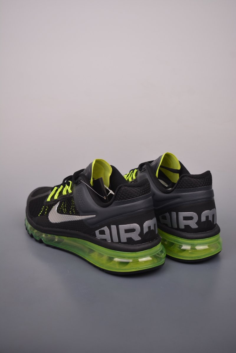 Nike Air Max 2013 view
