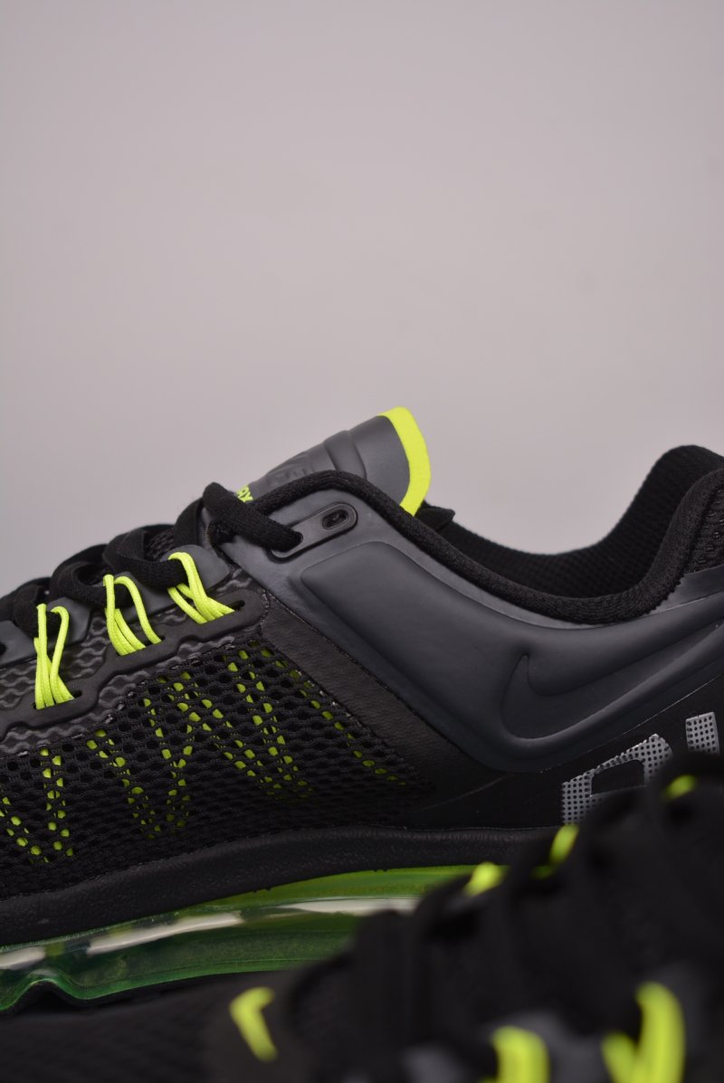 Nike Air Max 2013 view