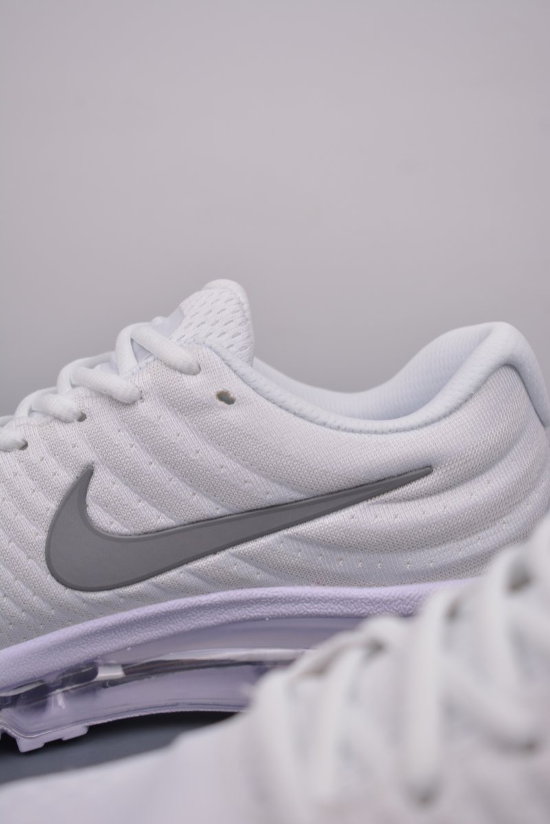 Nike Air Max 2017 view