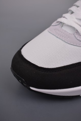 Nike Air Max 1 view 6