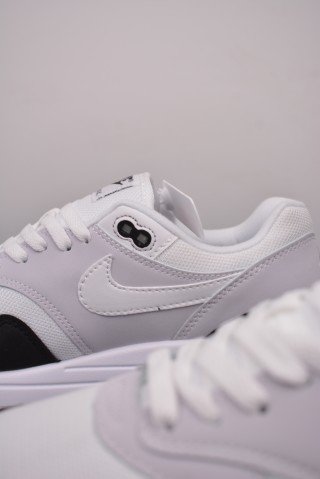 Nike Air Max 1 view 8