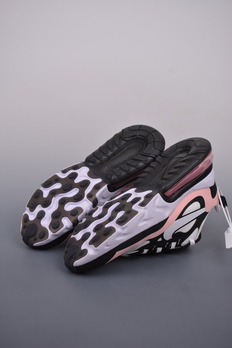 Nike Air Max 270 view