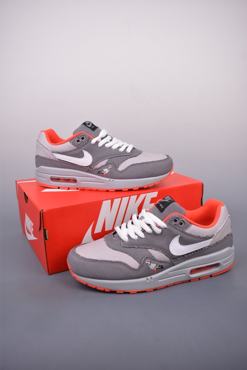 Nike Air Max 1 view