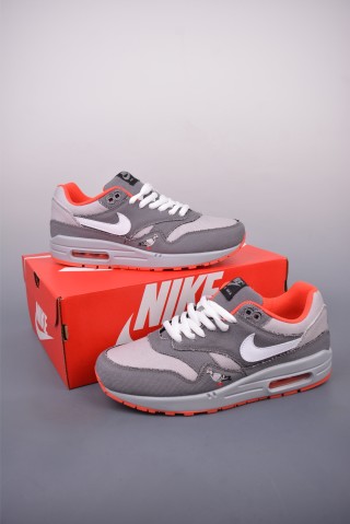 Nike Air Max 1 view 5