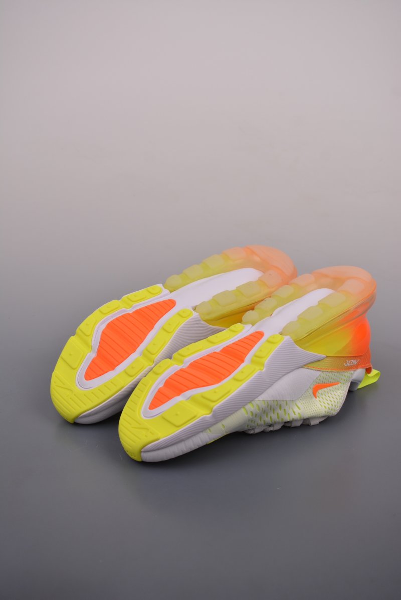 Nike Air Max 270 view