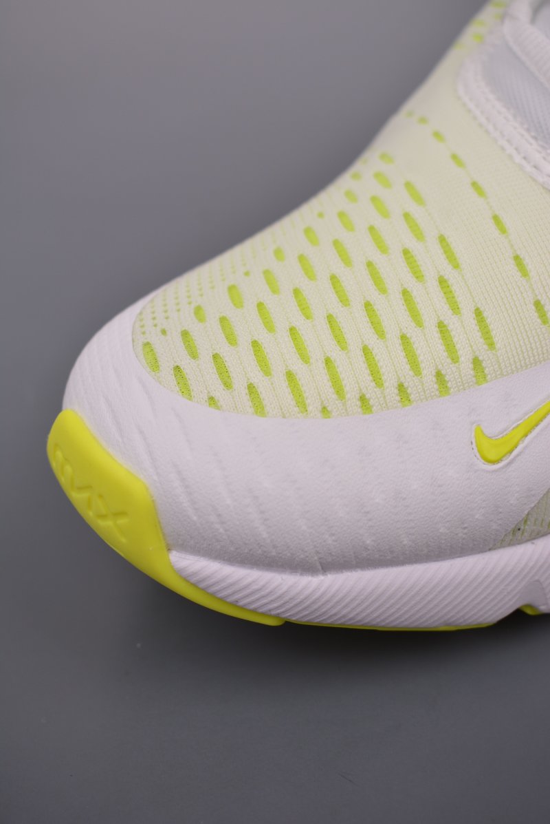 Nike Air Max 270 view