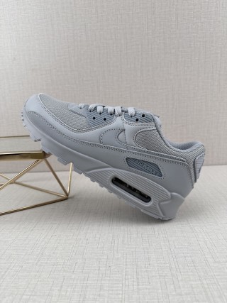 Nike Air Max 90 view 1