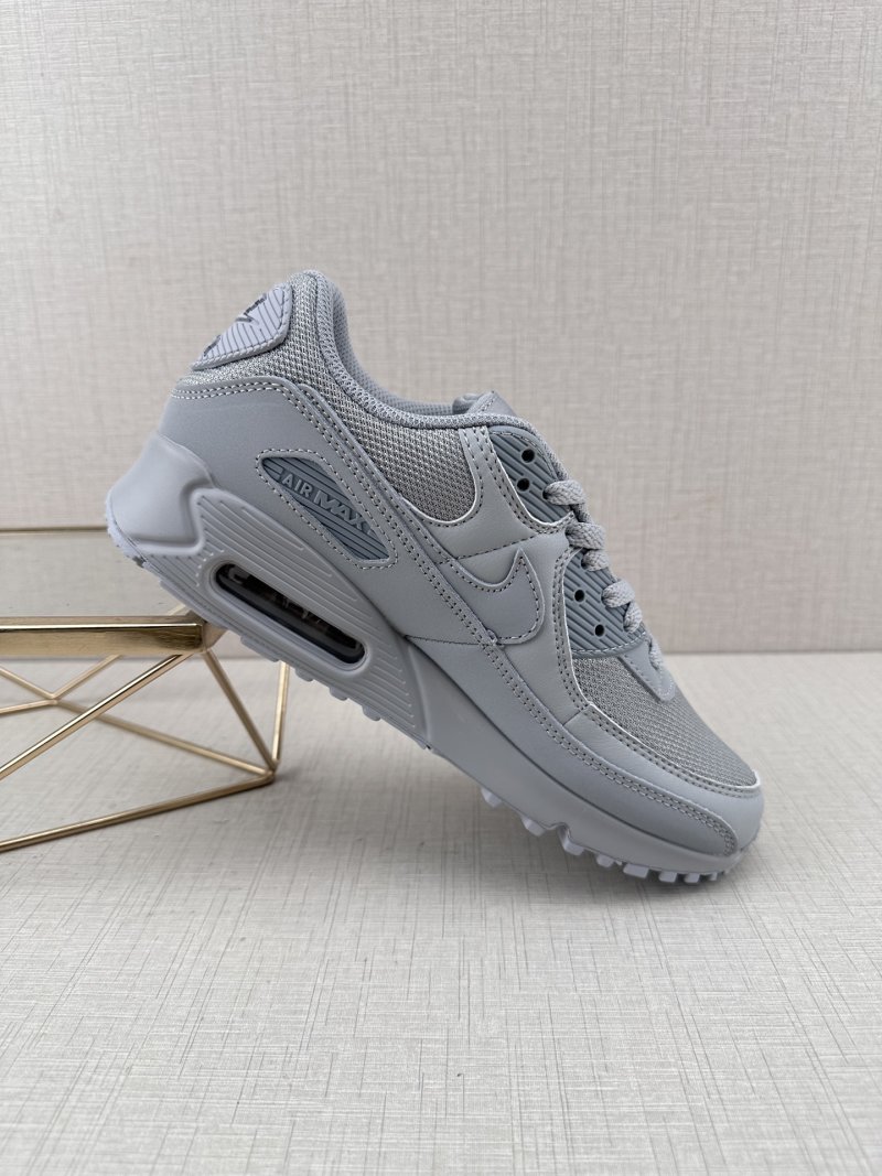 Nike Air Max 90 view