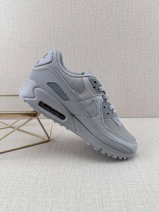 Nike Air Max 90 view 2