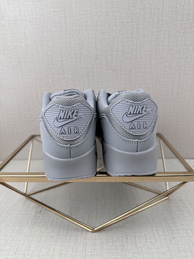 Nike Air Max 90 view