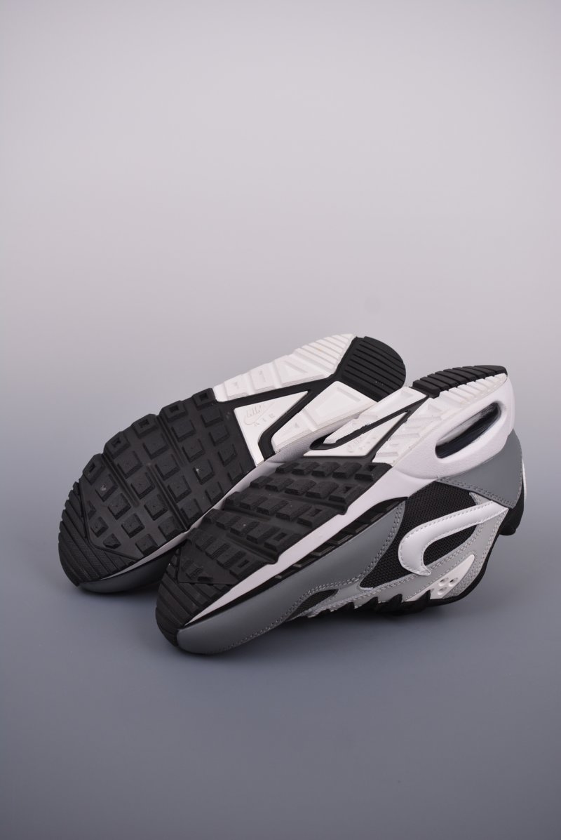 Nike Air Max Correlate view