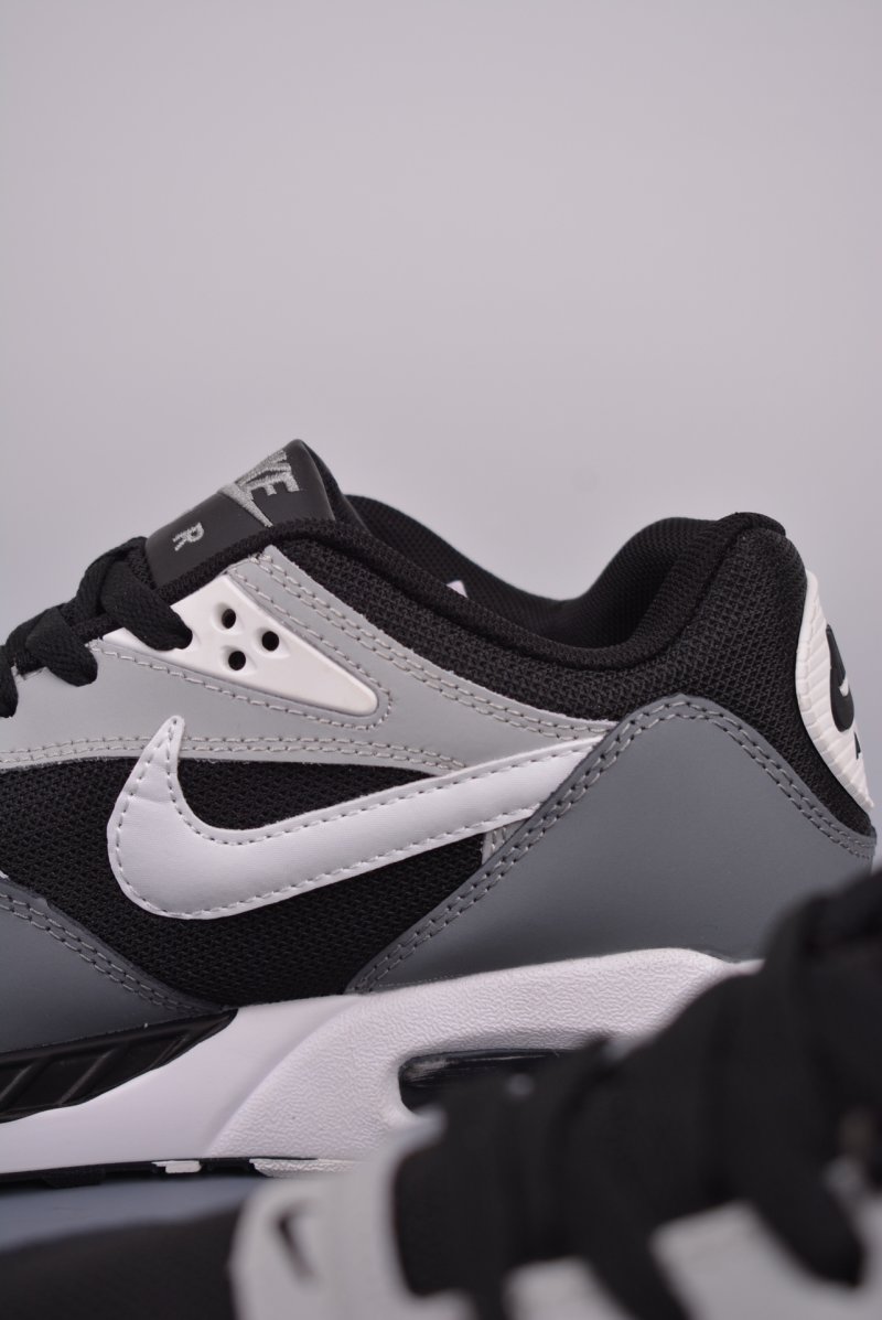 Nike Air Max Correlate view