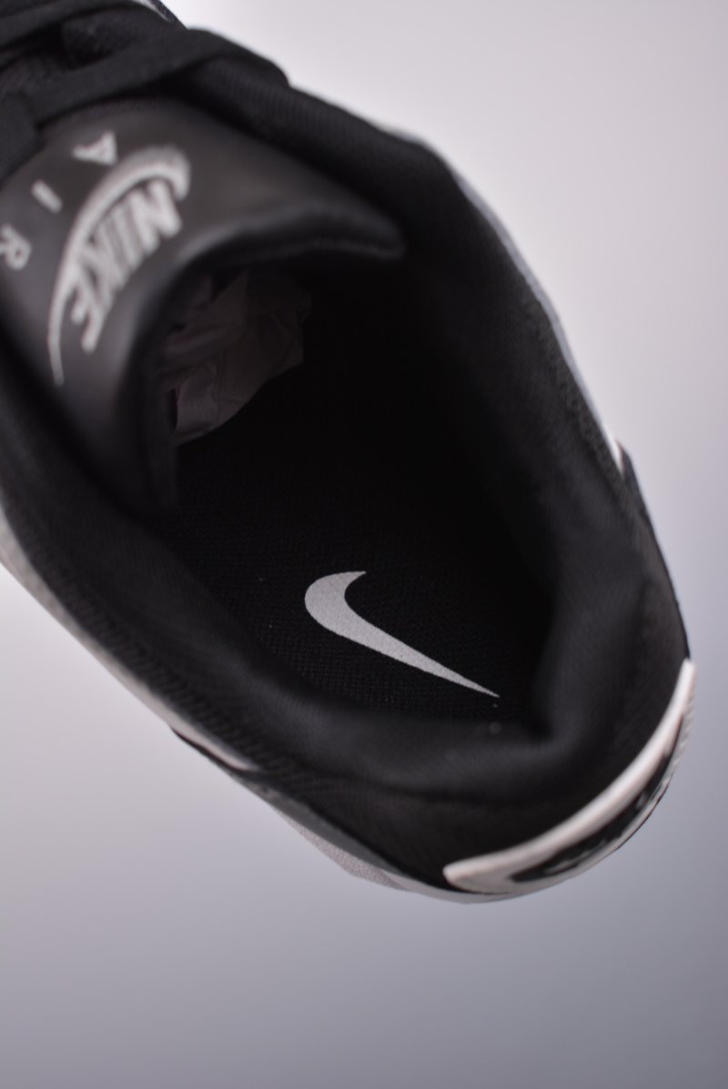 Nike Air Max Correlate view