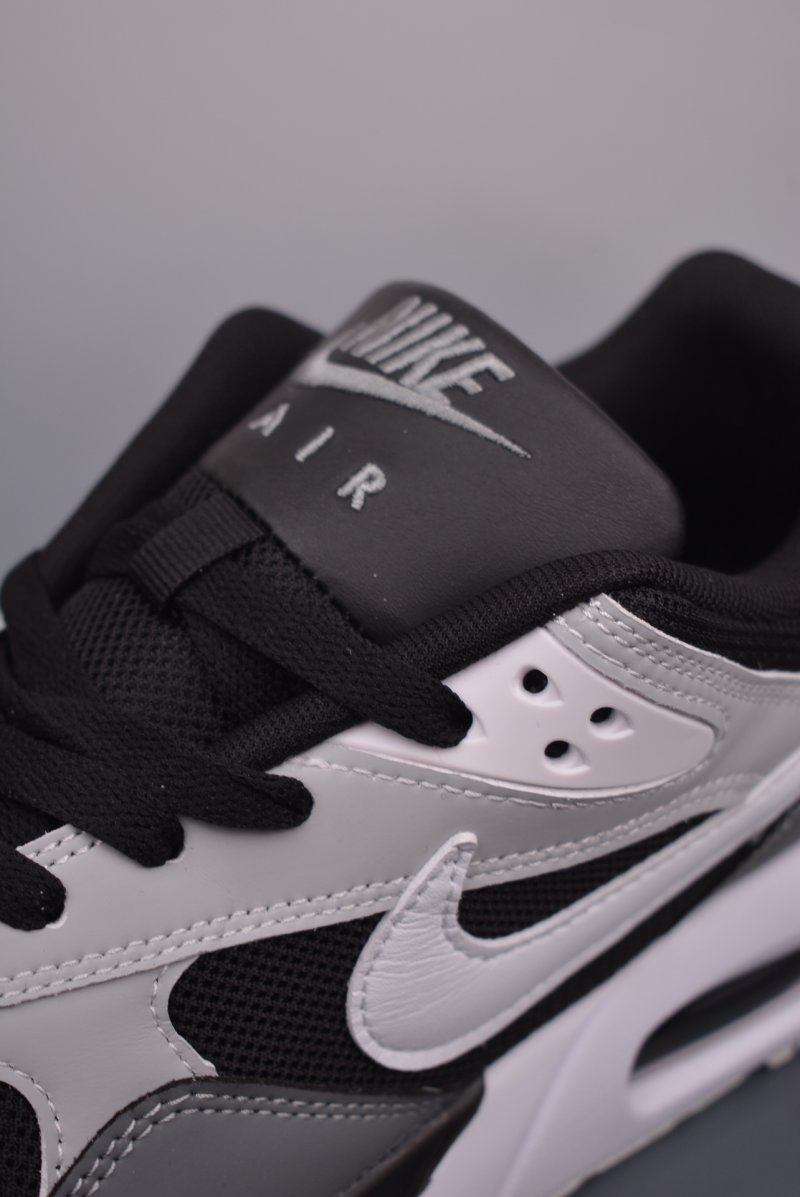 Nike Air Max Correlate view
