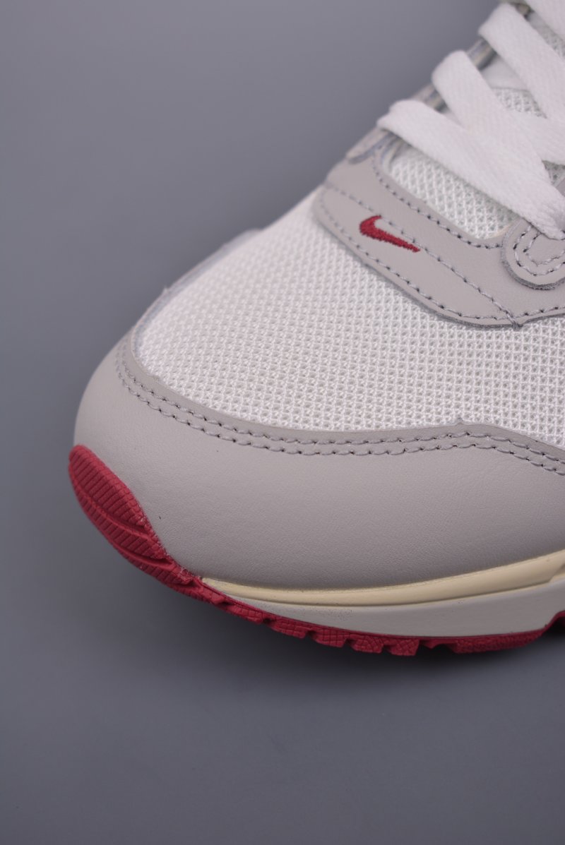 Nike Air Max Correlate view