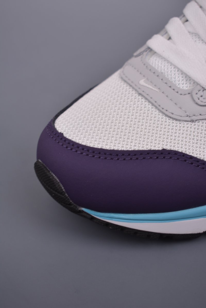 Nike Air Max Correlate view