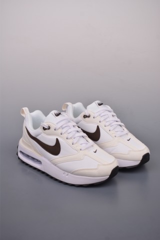 Nike Air Max Dawn view 1