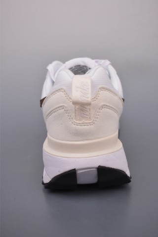 Nike Air Max Dawn view 4