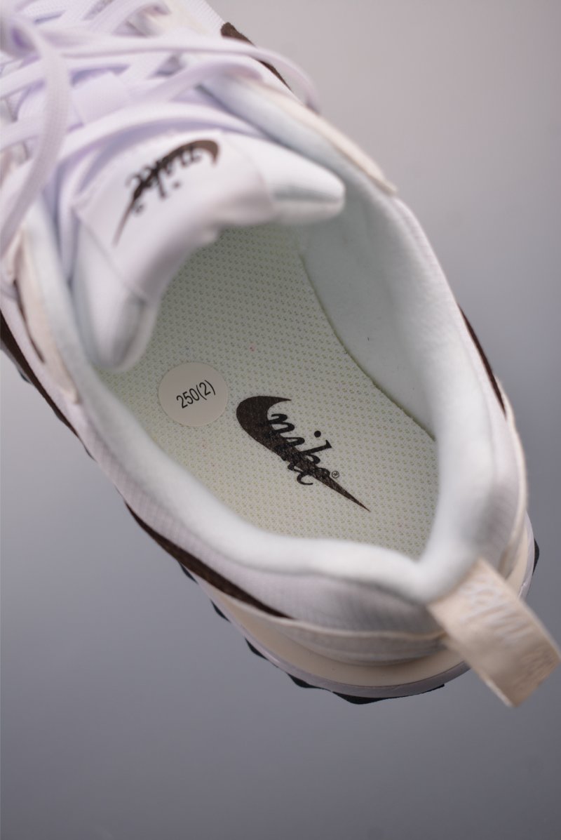 Nike Air Max Dawn view