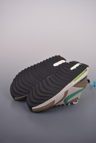 Nike Air Max Dawn view 3