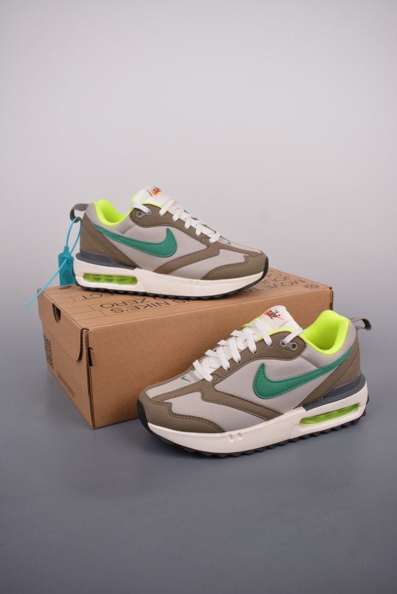 Nike Air Max Dawn view