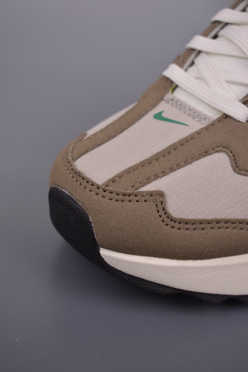 Nike Air Max Dawn view