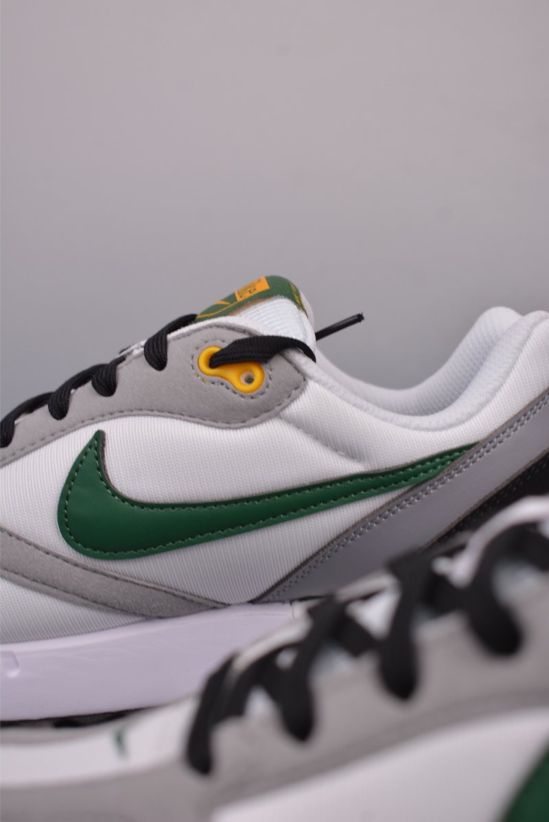 Nike Air Max Dawn view