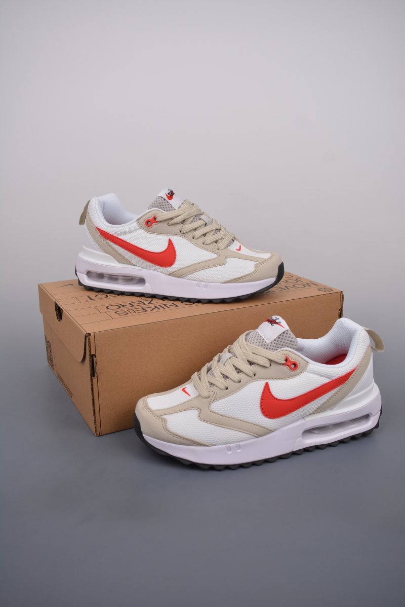 Nike Air Max Dawn view