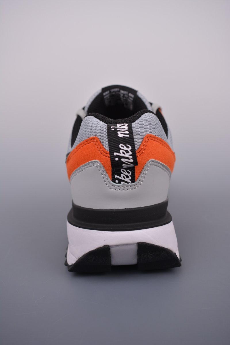 Nike Air Max Dawn view