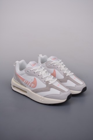 Nike Air Max Dawn view 1