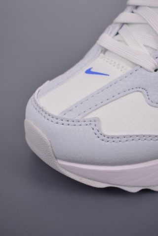 Nike Air Max Dawn view 6