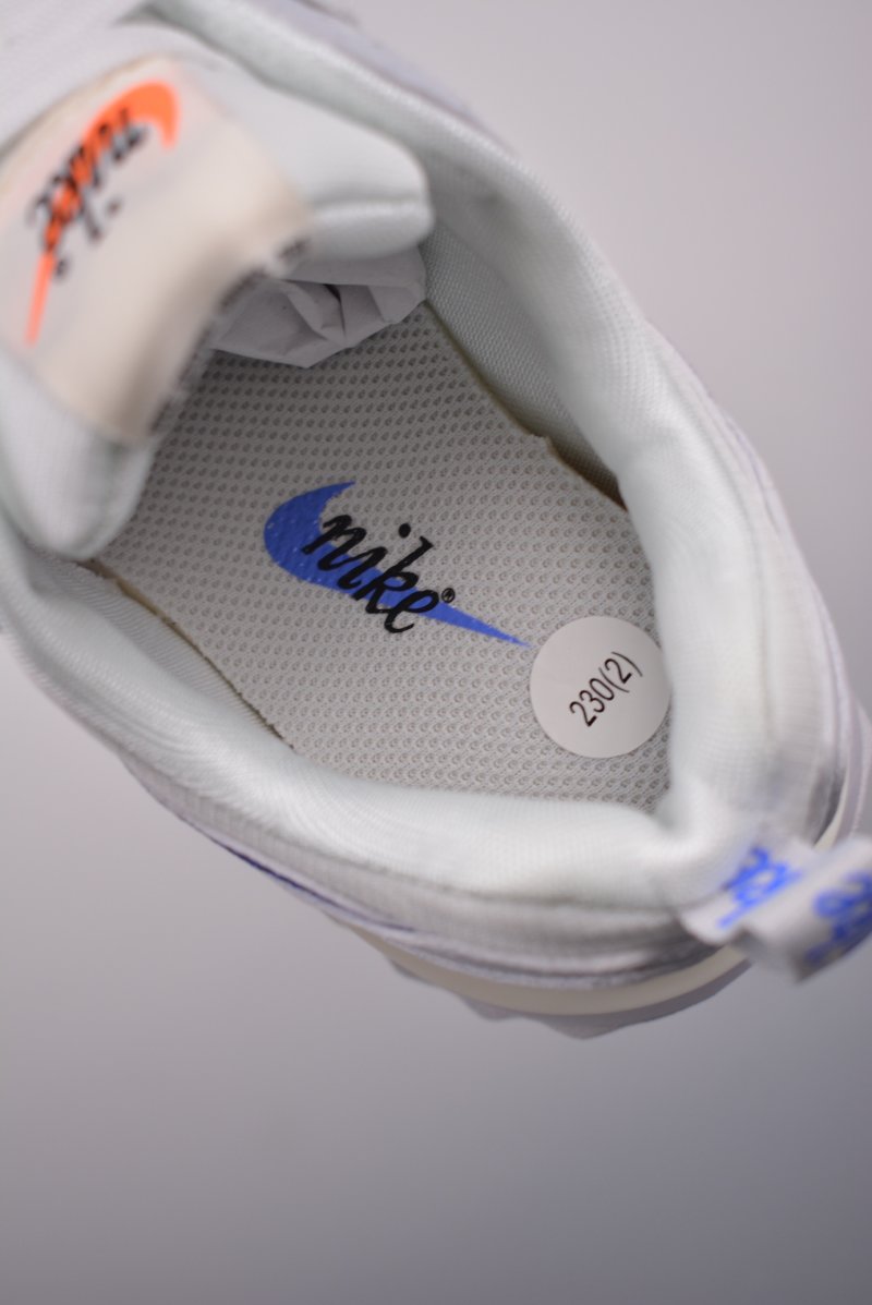 Nike Air Max Dawn view