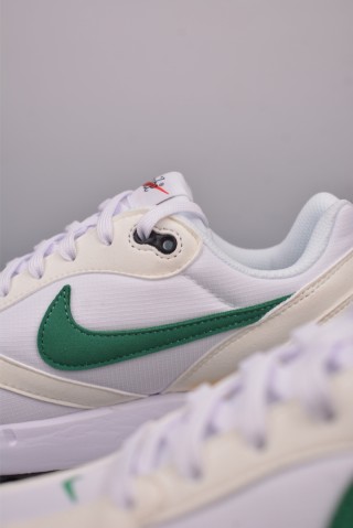 Nike Air Max Dawn view 8