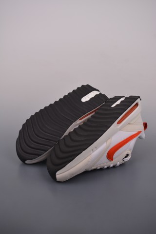 Nike Air Max Dawn view 3