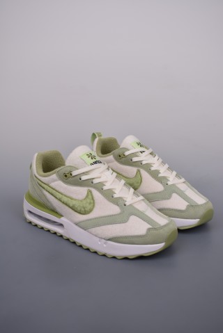 Nike Air Max Dawn view 1