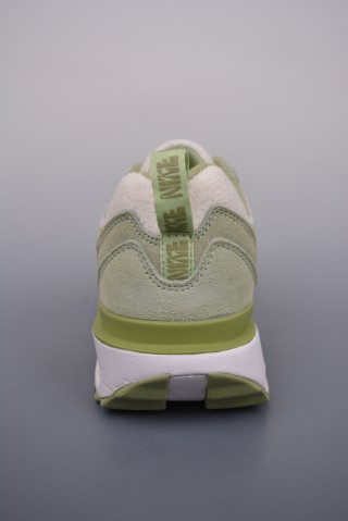 Nike Air Max Dawn view 4