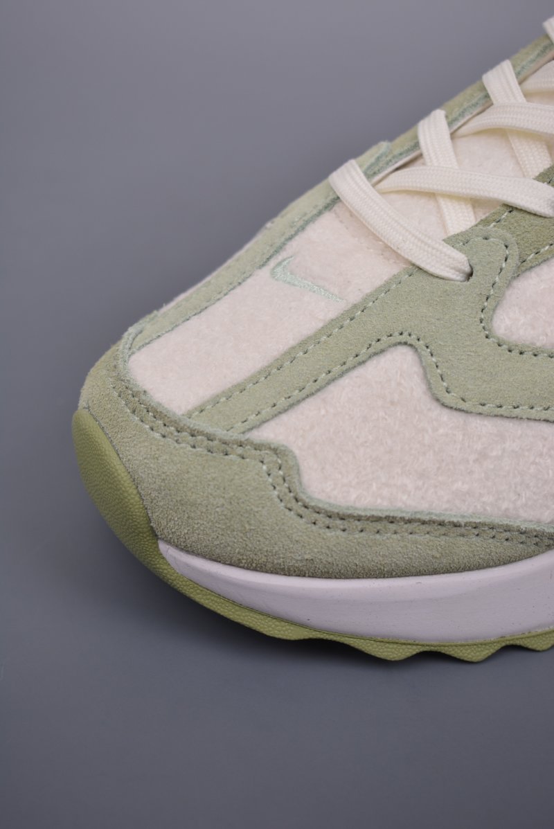 Nike Air Max Dawn view