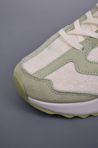 Nike Air Max Dawn view 6