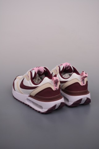 Nike Air Max Dawn view 2