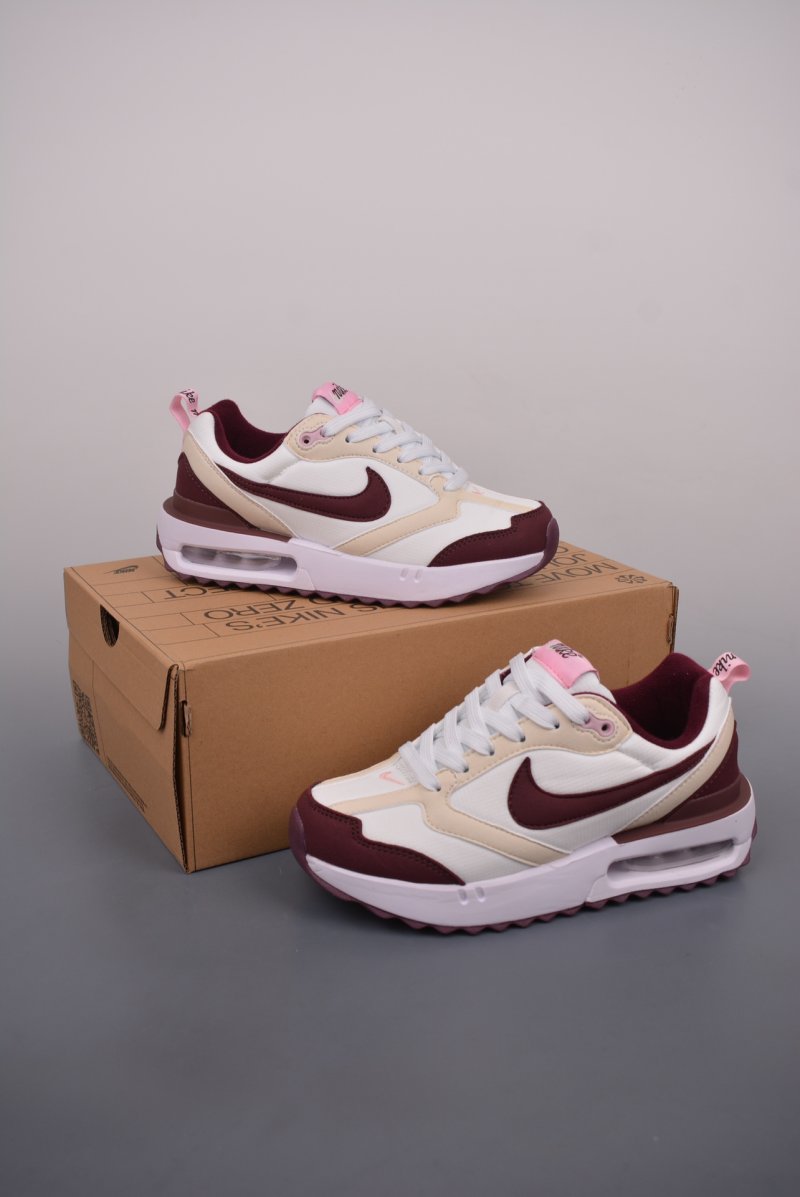 Nike Air Max Dawn view